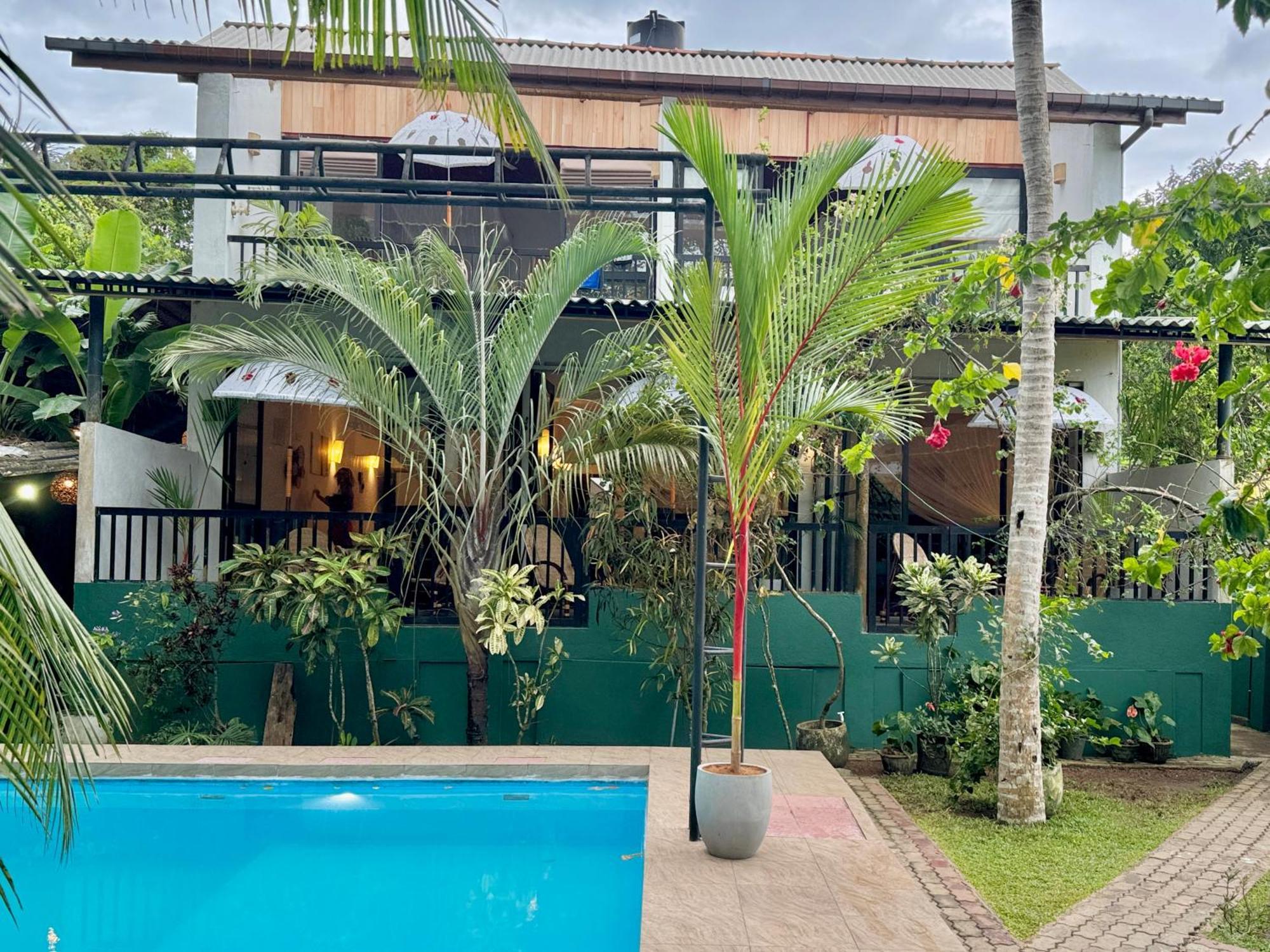 Swastha Ayurveda Villa Хіккадува Екстер'єр фото