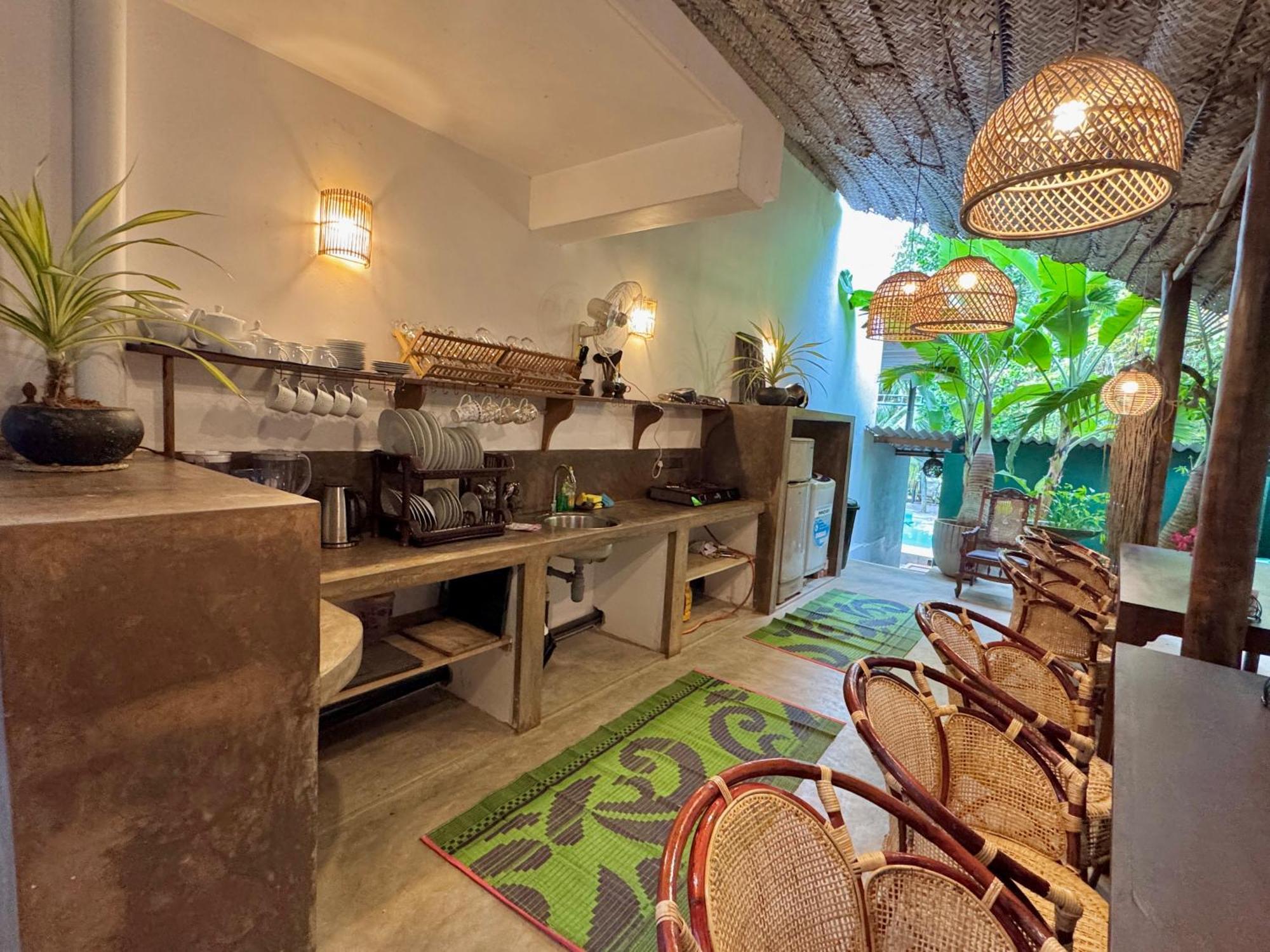 Swastha Ayurveda Villa Хіккадува Екстер'єр фото