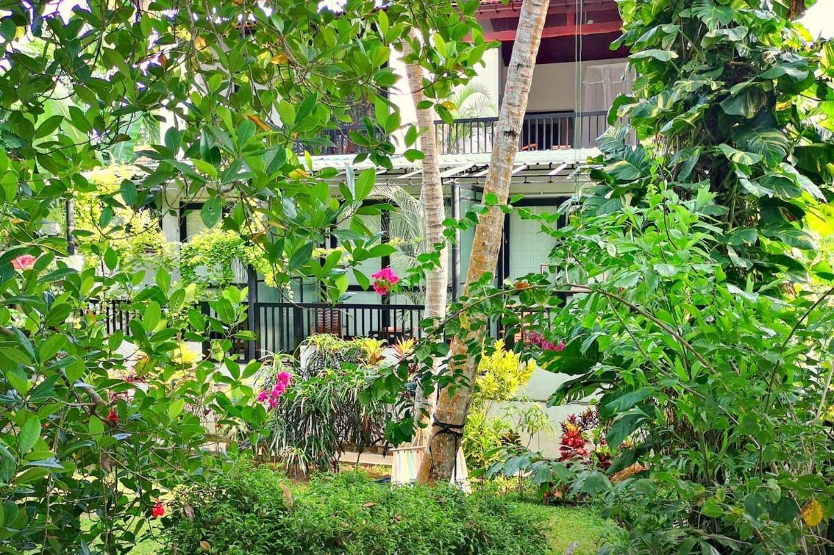 Swastha Ayurveda Villa Хіккадува Екстер'єр фото